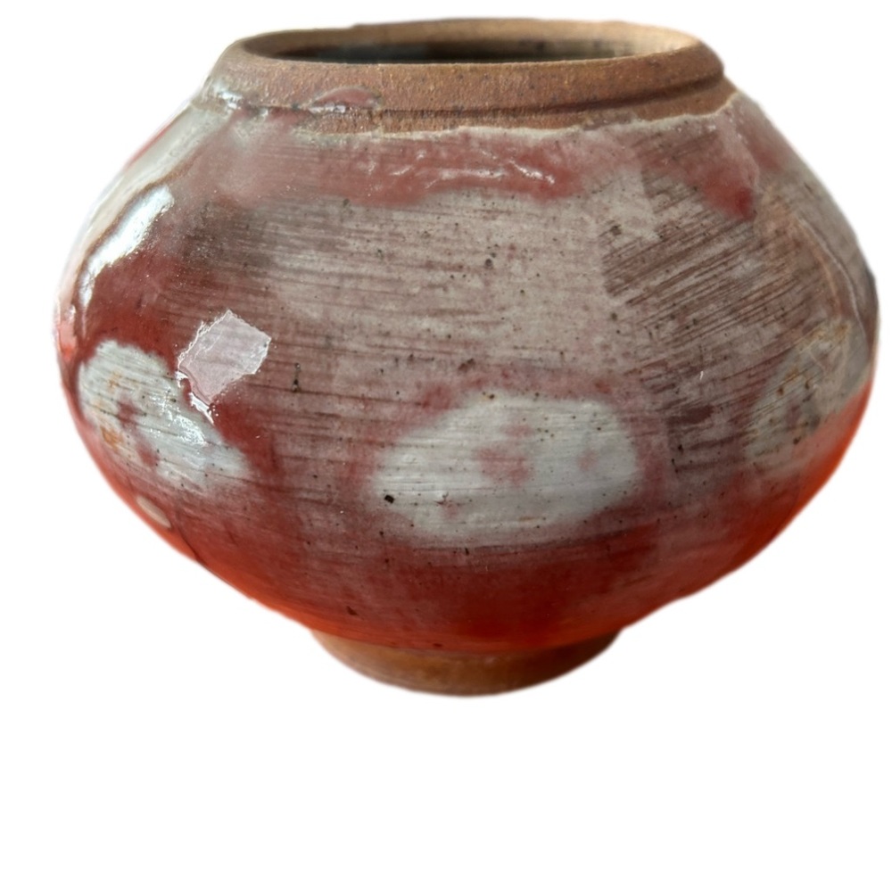 Sagger fired pottery